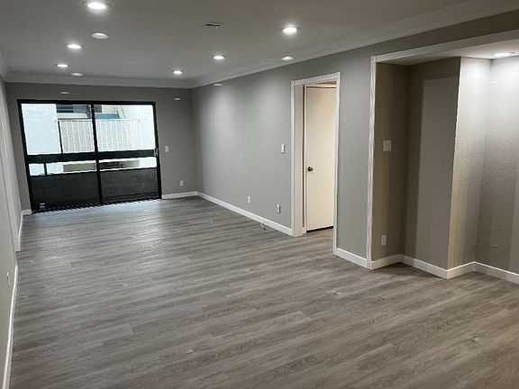 2nd image of 7531 Hampton Ave #217