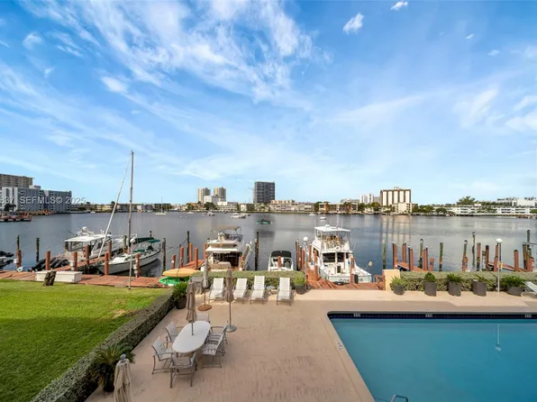 200 Golden Isles Dr APT 203, Hallandale Beach, FL 33009