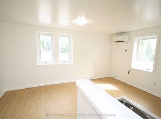 58 Queen St W #1, Springwater, ON L0L 1P0