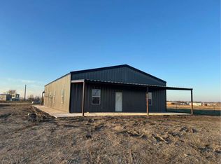 796 J L Dr, Valley view, TX 76272