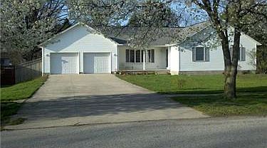1st image of 10240 Hall Ave