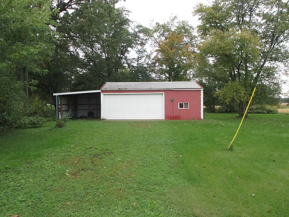 2nd image of 4532 N 575th St