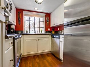 25621 Indian Hill Ln UNIT B, Laguna Hills, CA 92653