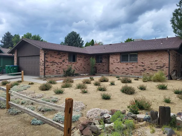 1704 Pyrenees St, Carson City, NV 89703