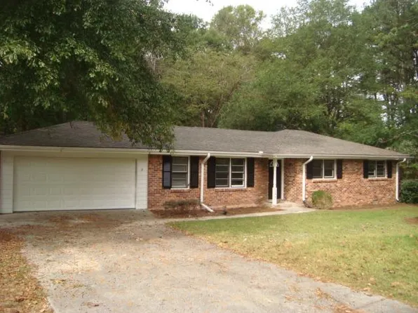 1749 Pounds Rd, Stone Mountain, GA 30087