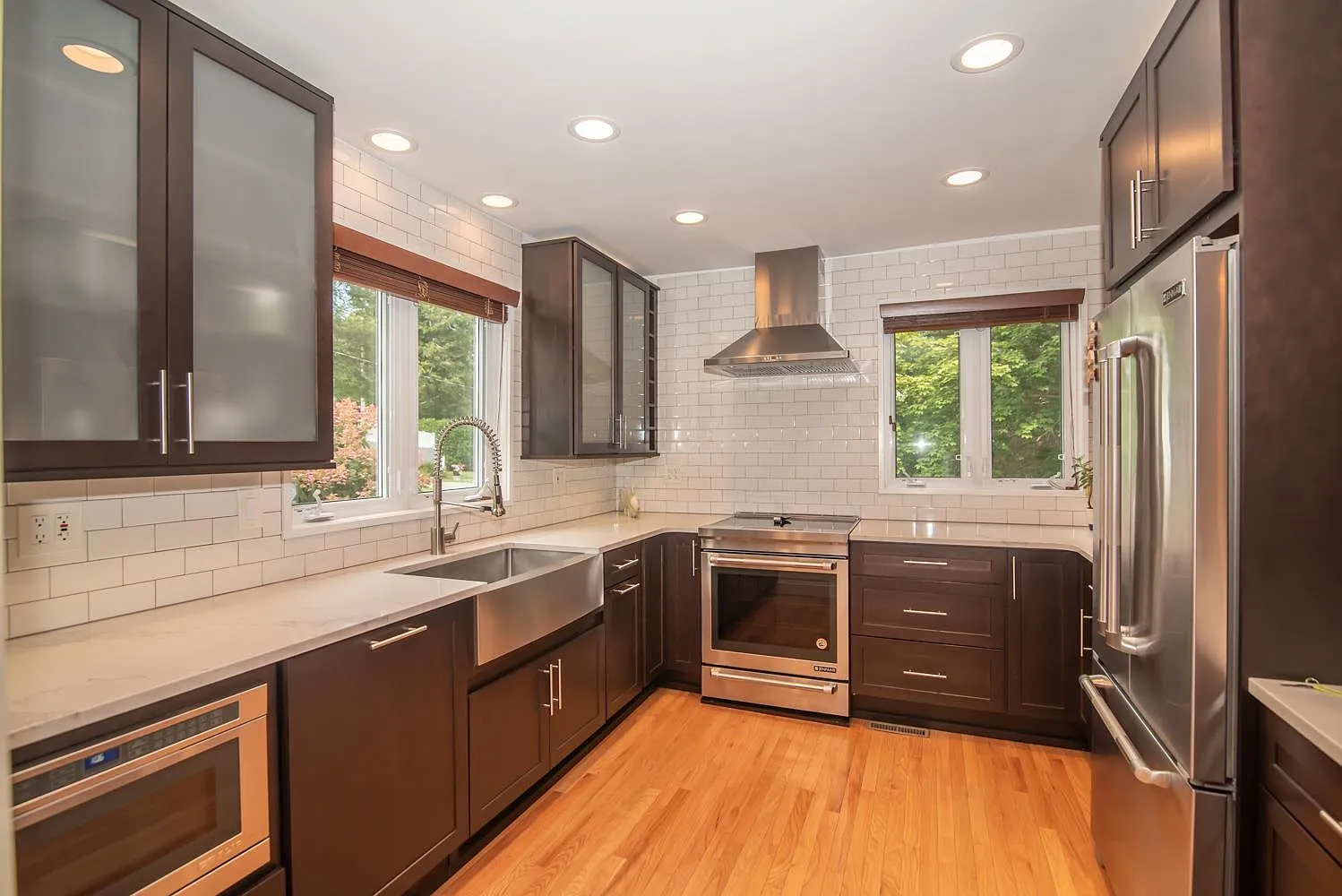 3 bed, 2.5 bath, 1981 sqft, $6,500 — Photo 4