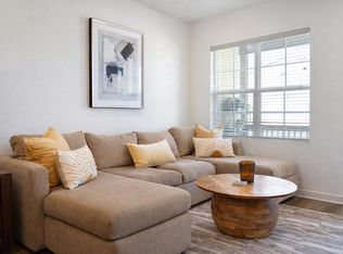 877 Blackstone Dr, San Marcos, CA 92078