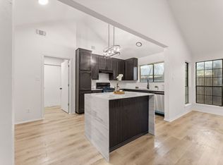 10312 Stoney Bridge Ct, Fort Worth, TX 76108