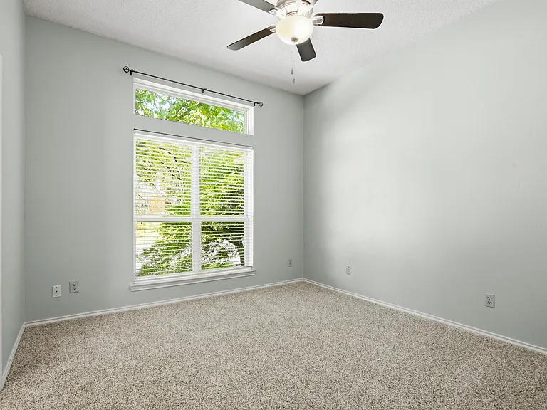 9351 Highedge Cir — Photo 26