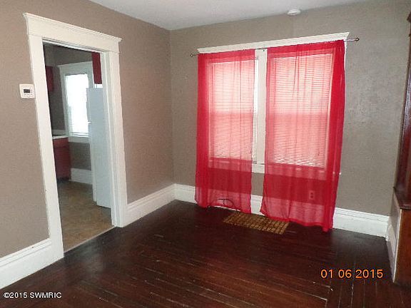 3rd image of 26 Wren St