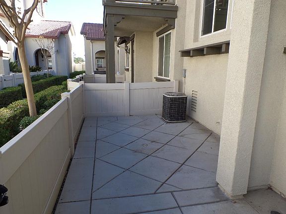 2nd image of 33540 Willow Haven Ln Unit 102