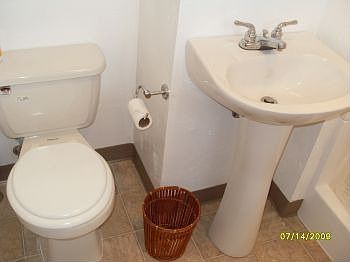4th image of 2773 Florence Ave NE