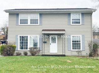 2245 Richmond Rd, Cuyahoga Falls, OH 44221
