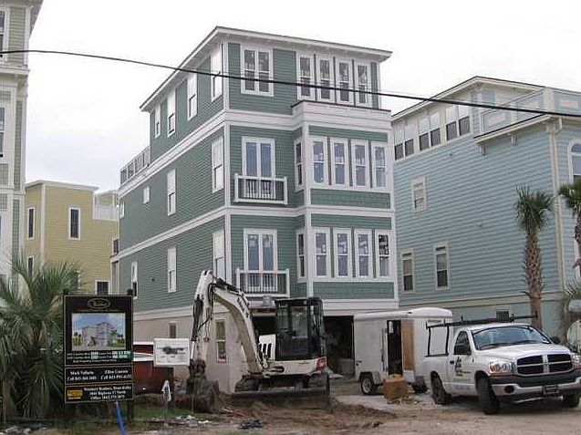 2nd image of 1020 Carolina Blvd