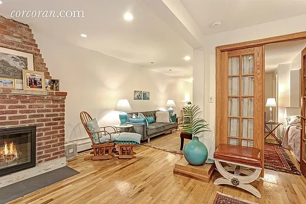 Rented by Corcoran | media 31
