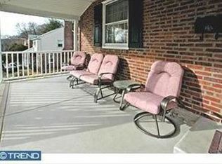 209 Warrior Rd, Drexel Hill, PA 19026