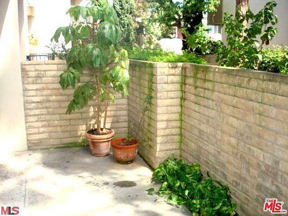 4th image of 4746 La Villa Marina Unit C