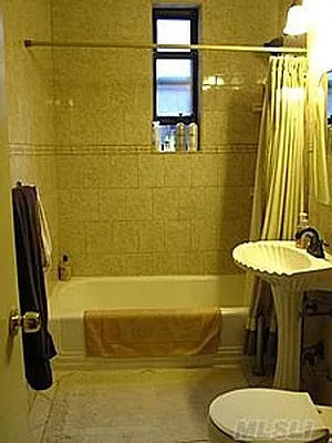 Sold by Prime Realty | media 23