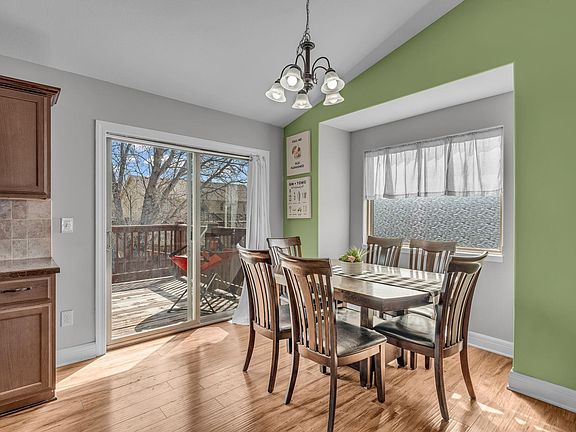 4th image of 1013 Dagen Ln
