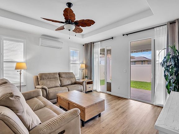 5th image of 282 Puaehu St