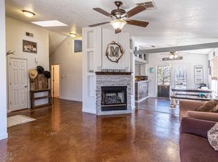 26 Pauls Pl, Los Lunas, NM 87031