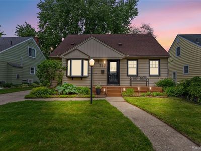 717 N Vermont Ave, Royal Oak, MI, 48067