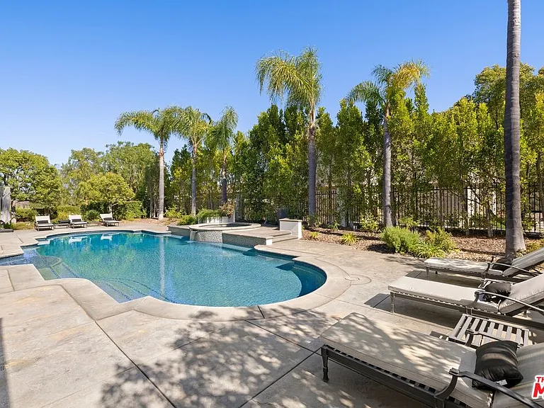 29462 Malibu View Ct — Photo 26