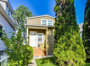 2125 Darrow Ave, Evanston, IL 60201