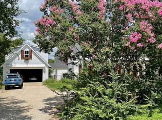 2215 N 6th St, Waco, TX 76708