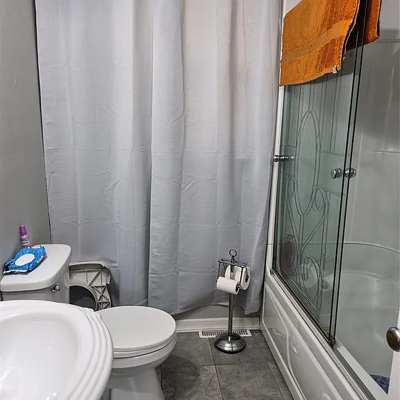 27 Horwath Ave — Photo 9