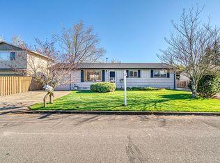 17736 SE Mill St, Portland, OR 97233