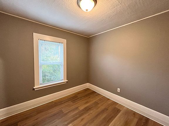 5th image of 8420-8426 SE 8th Ave #8420