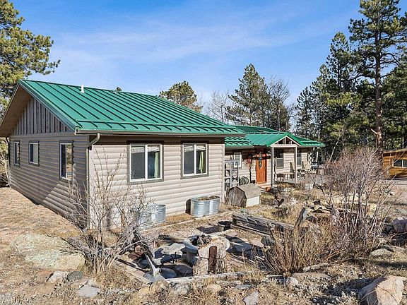 3rd image of 150 Mount Fisher Ct