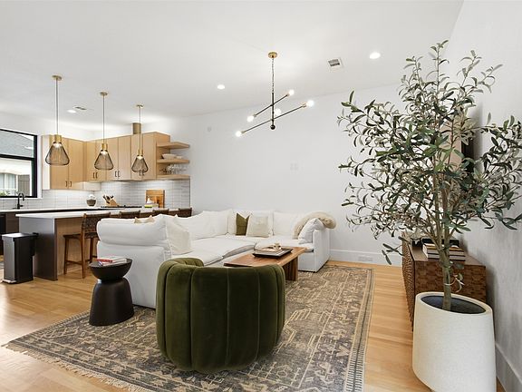 3rd image of 3541 Kalterra Ct