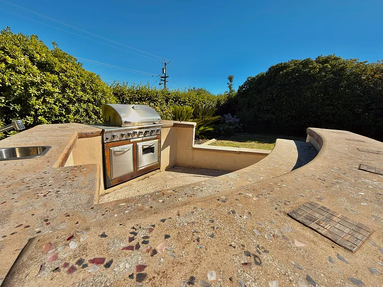 7800 Sierra Dr — Photo 5