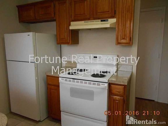 4th image of 5902 Berwick Ct