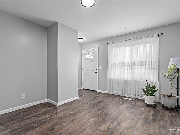 3rd image of 2321 Mulberry Ct