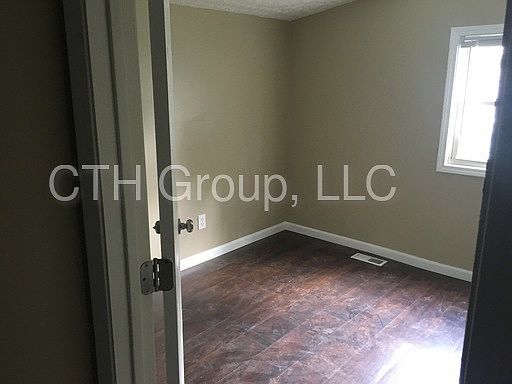 2nd image of 1585 Minnesota Ave