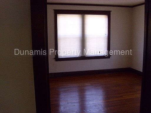 3rd image of 4400 Alaska Ave