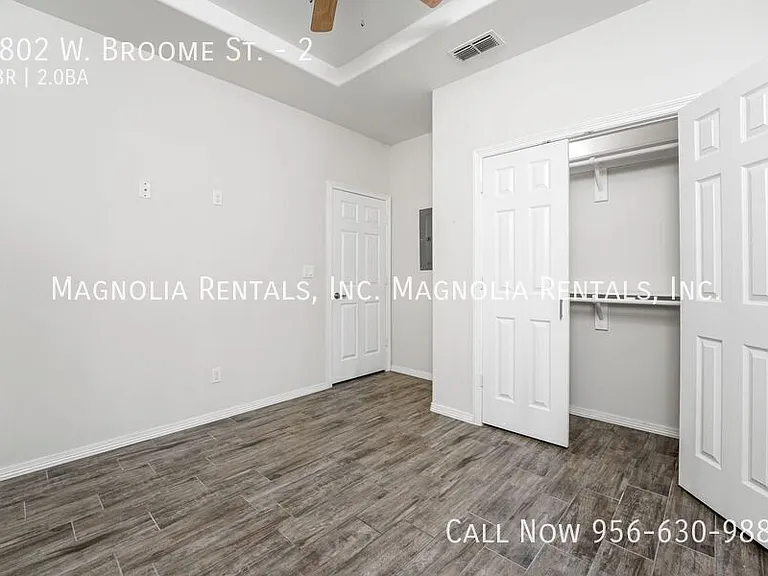 1802 W Broome St #2 — Photo 15