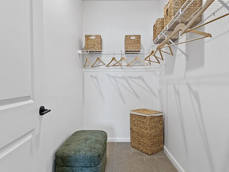 Whispering Pointe Apartments — Photo 42