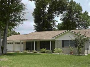 6570 Wedgewood Dr, Beaumont, TX 77706