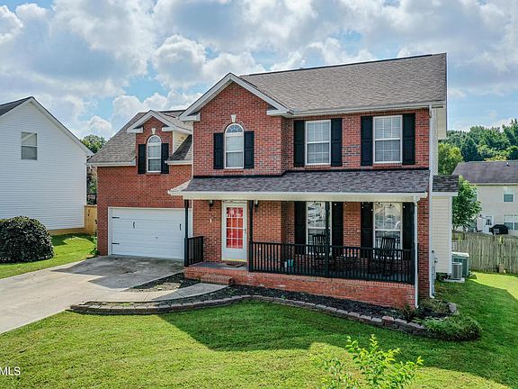 2nd image of 5714 Lagerfield Ln