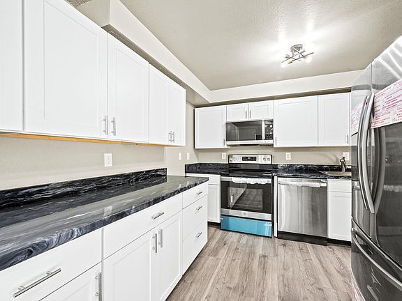 5th image of 11448 W Meadowview Ln