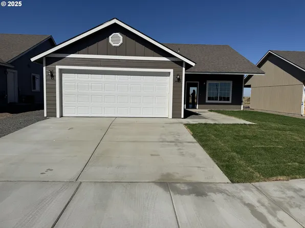 3460 High Desert Loop, Umatilla, OR 97882