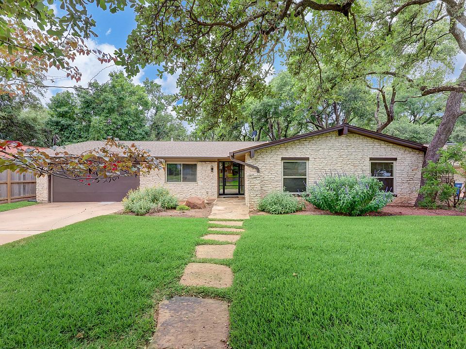1st image of 8902 Currywood Dr