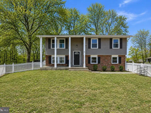 6 Stratford Ct, Waldorf, MD 20602