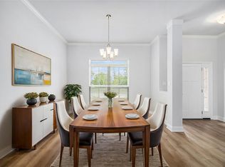 10 Greystone Ct, Angleton, TX 77515