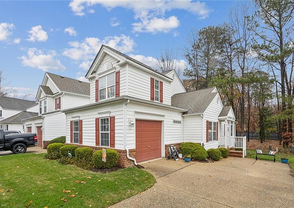 1st image of 311 Savannah Ct