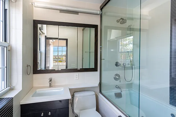 Rented by Keller Williams NYC | media 10